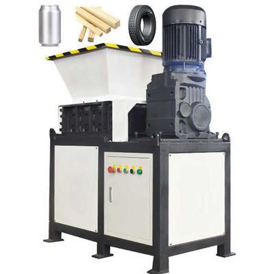 Automatische besturing Rotary Cutter Double Shaft Shredder voor rubber / tubes