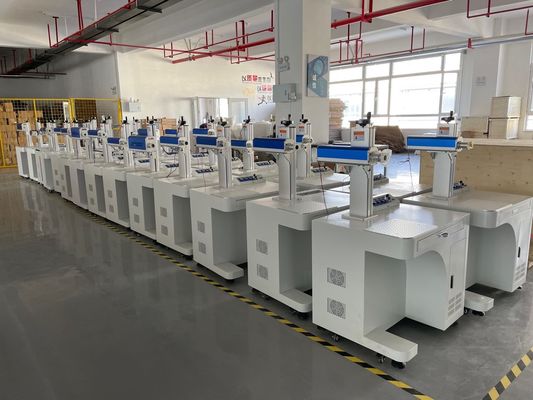 Kleine Raycus JPT CNC-vezellasermarkering 20w 30w 50w 100w