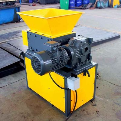 Kleine schrootmachine voor het versnipperen van metaal Hard Disk Laptop Aluminium blikken versnipper