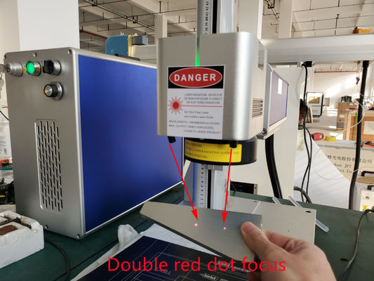 Zilveren lasermarkeringsmachine voor label logo Keyboard Metal