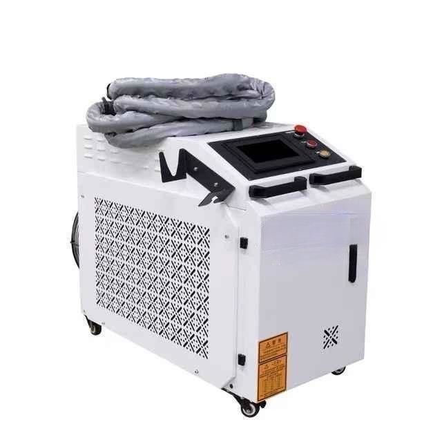 Draagbare vezellaserreinigingsmachine 2000W voor roest verf coating verf olie stof verwijderen